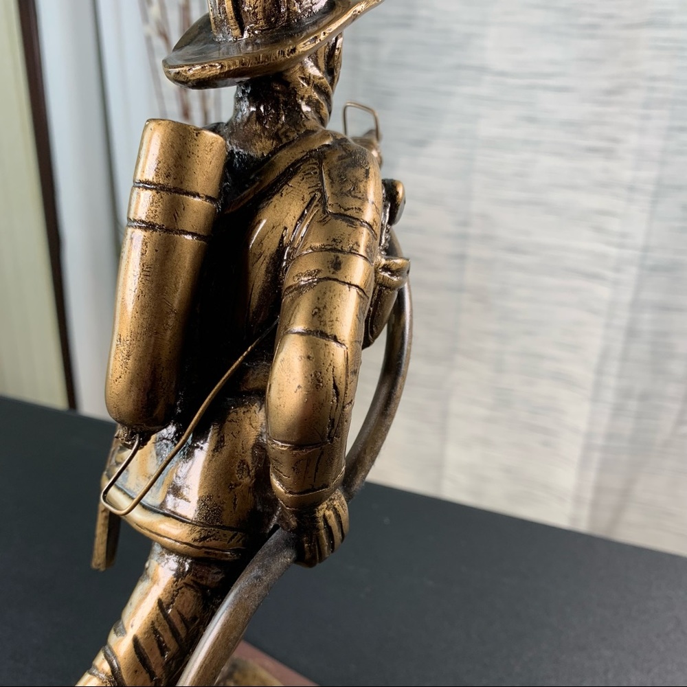 Fire Fighter statue.🪷 - Picture 8 of 13